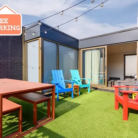 4 Bed Canal St Townhouse Free Parking-2